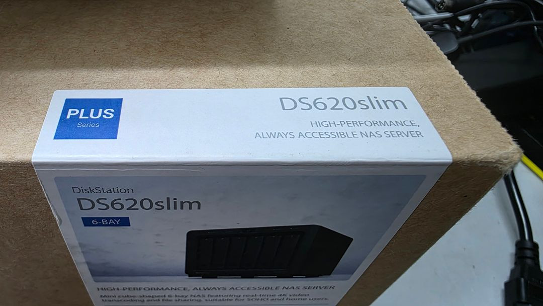 시놀로지 DS620slim NAS 중고 풀박스(거의 새제품) 이미지