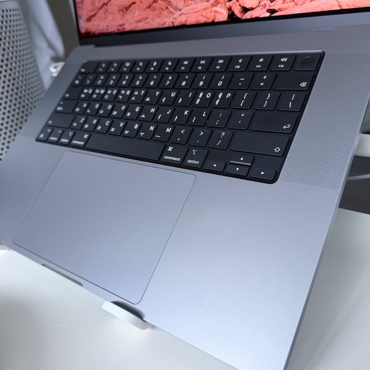 맥북프로 16인치 M1 Max / 32G / 1TB / 배터리 97% (S급) 이미지