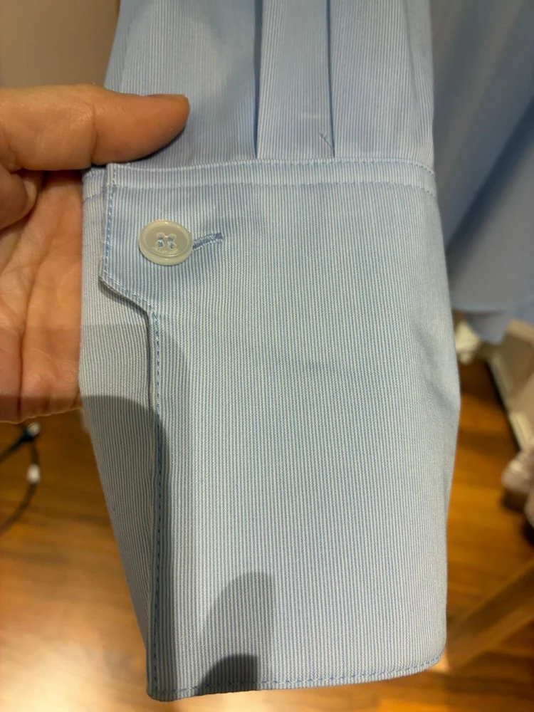 질스튜어트 뉴욕 블루 셔츠 이미지