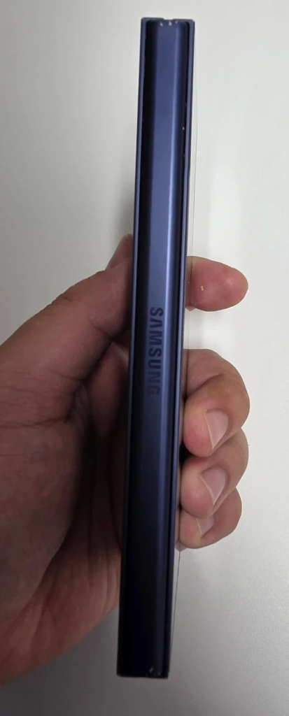 갤럭시 Z 폴드6 네이비 256GB 이미지