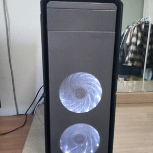 i5 게이밍 컴퓨터본체 데스크탑 PC 이미지