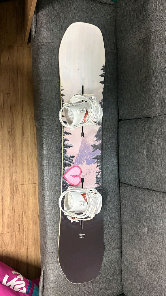 버튼 필굿 143cm 스노우보드 풀세트 (보드+바인딩+헬멧+고글+가방) 이미지