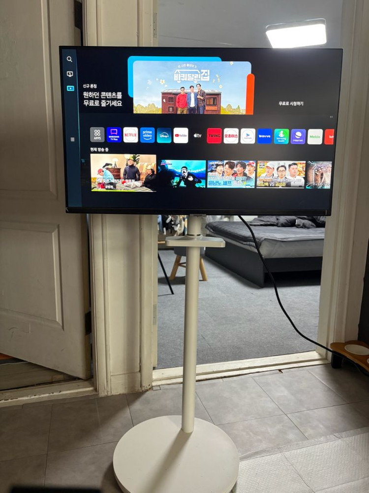 삼성 M5 32인치 무빙스마트TV 이미지