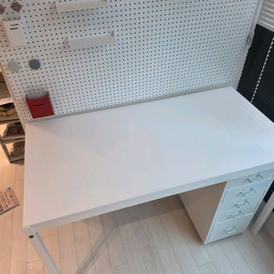 [S급/미사용급] 올화이트 컴퓨터 책상(120cm) + 5단 철제 서랍장 세트 판매 (인천 송도) 이미지