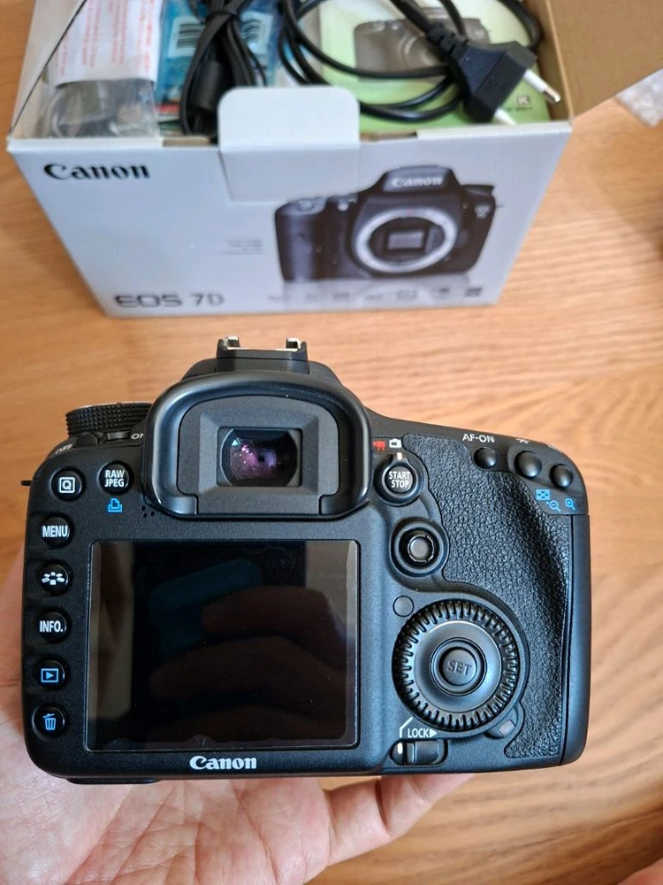 캐논 EOS 7D DSLR 카메라 + 17-55 렌즈/플래시/필터 풀세트 이미지