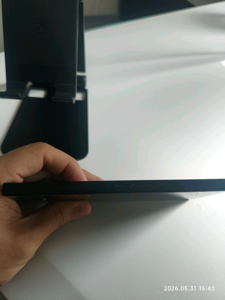 레이저폰2(razer phone 2) 이미지