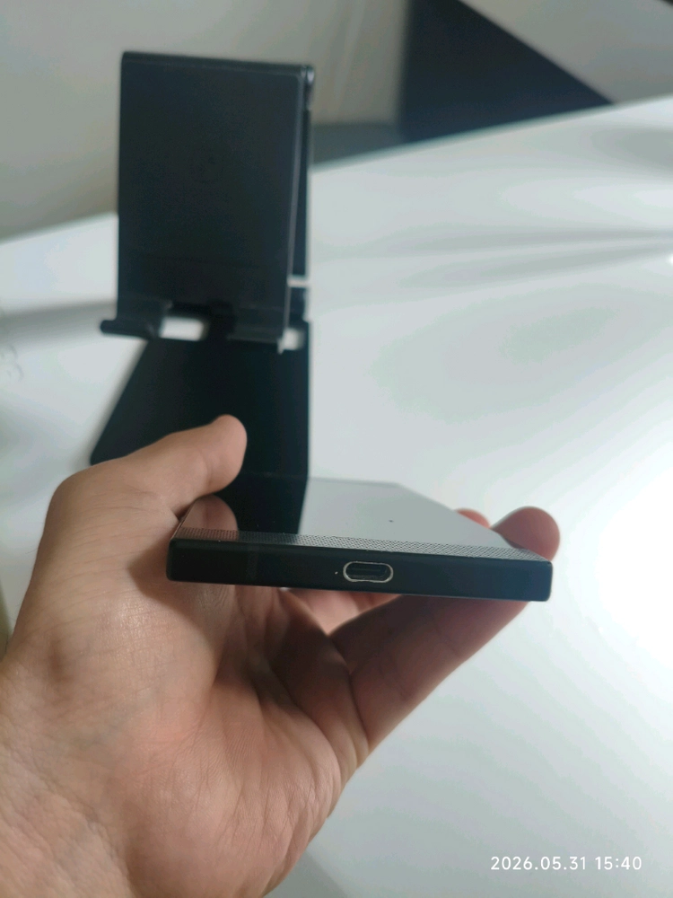 레이저폰2(razer phone 2) 이미지