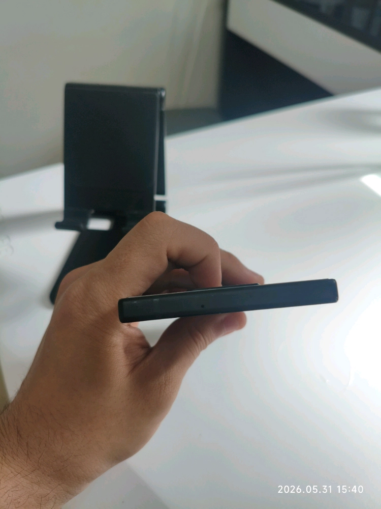 레이저폰2(razer phone 2) 이미지