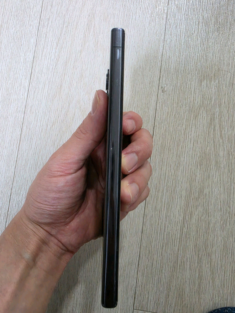 갤럭시 S23 울트라 512GB kt정상해지폰 블랙 팝니다 이미지