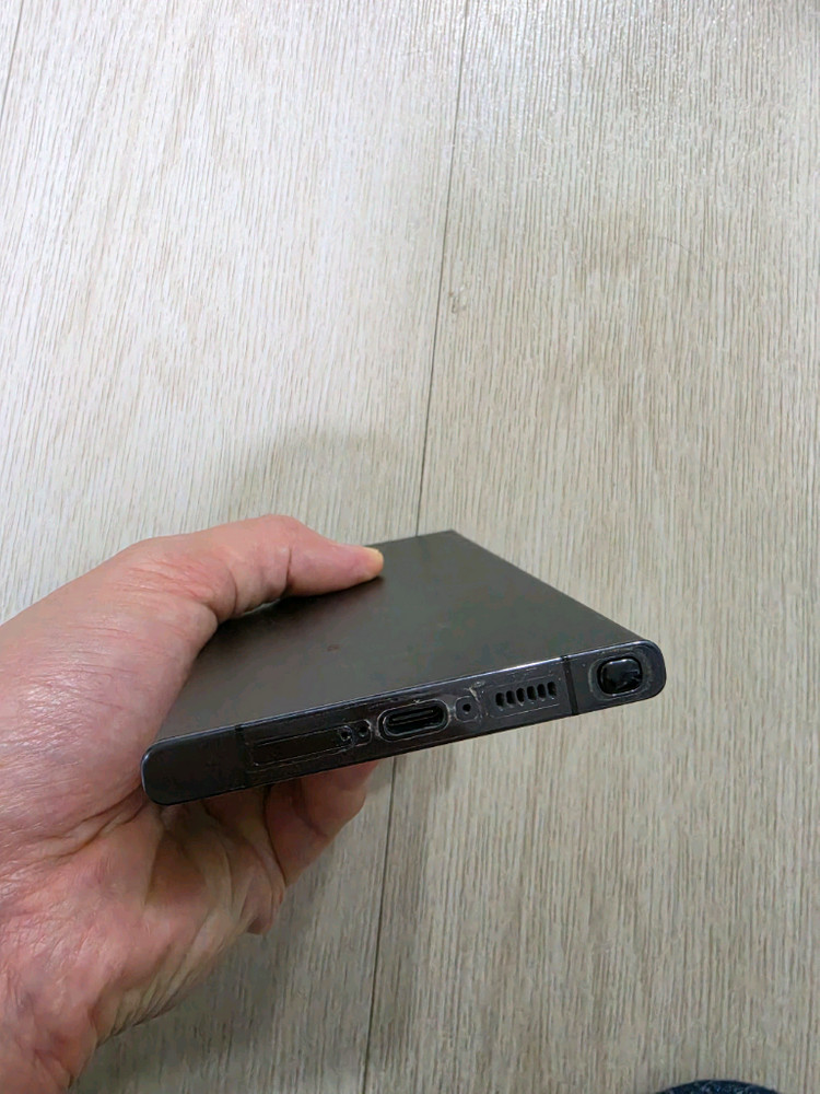 갤럭시 S23 울트라 512GB kt정상해지폰 블랙 팝니다 이미지