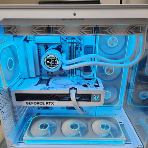 9800x3d RTX5080 p41 2tb 32G 화이트 고사양 컴퓨터 본체 이미지
