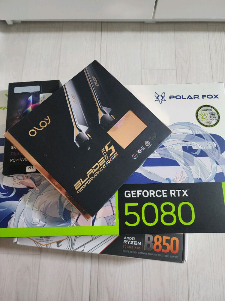 9800x3d RTX5080 p41 2tb 32G 화이트 고사양 컴퓨터 본체 이미지