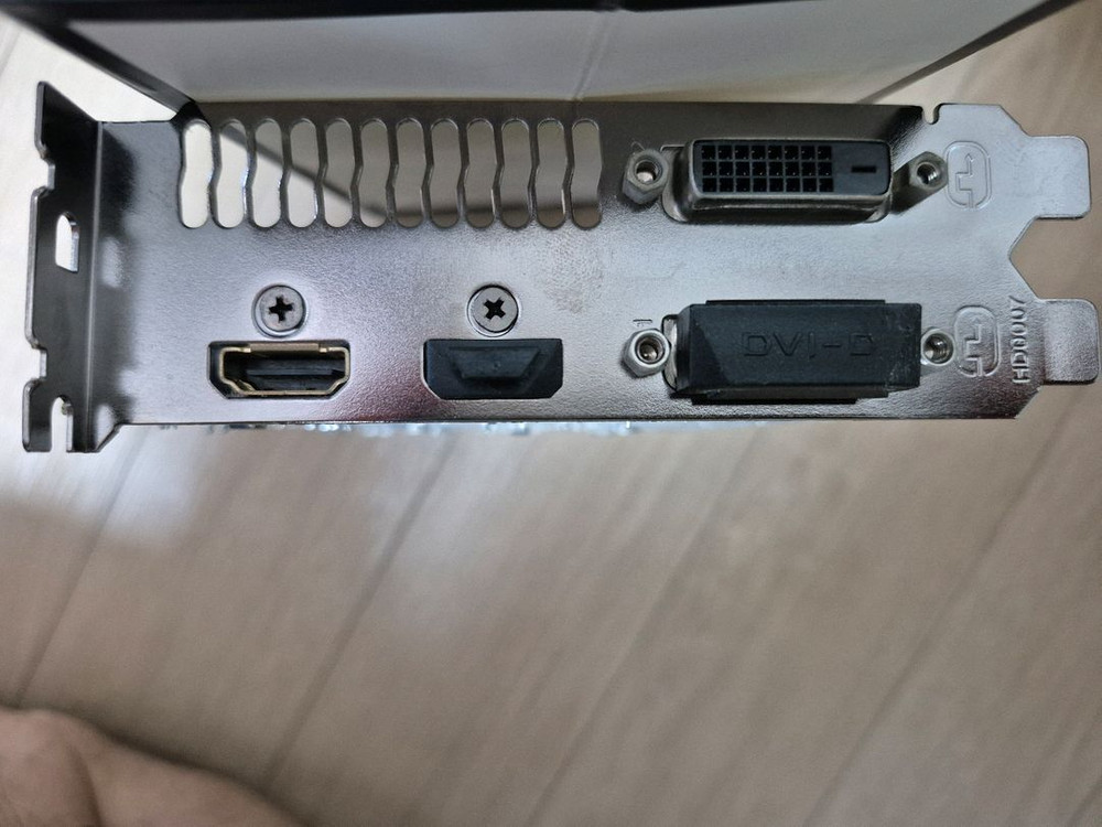 GTX750Ti 이미지