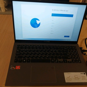 ASUS 노트북 이미지