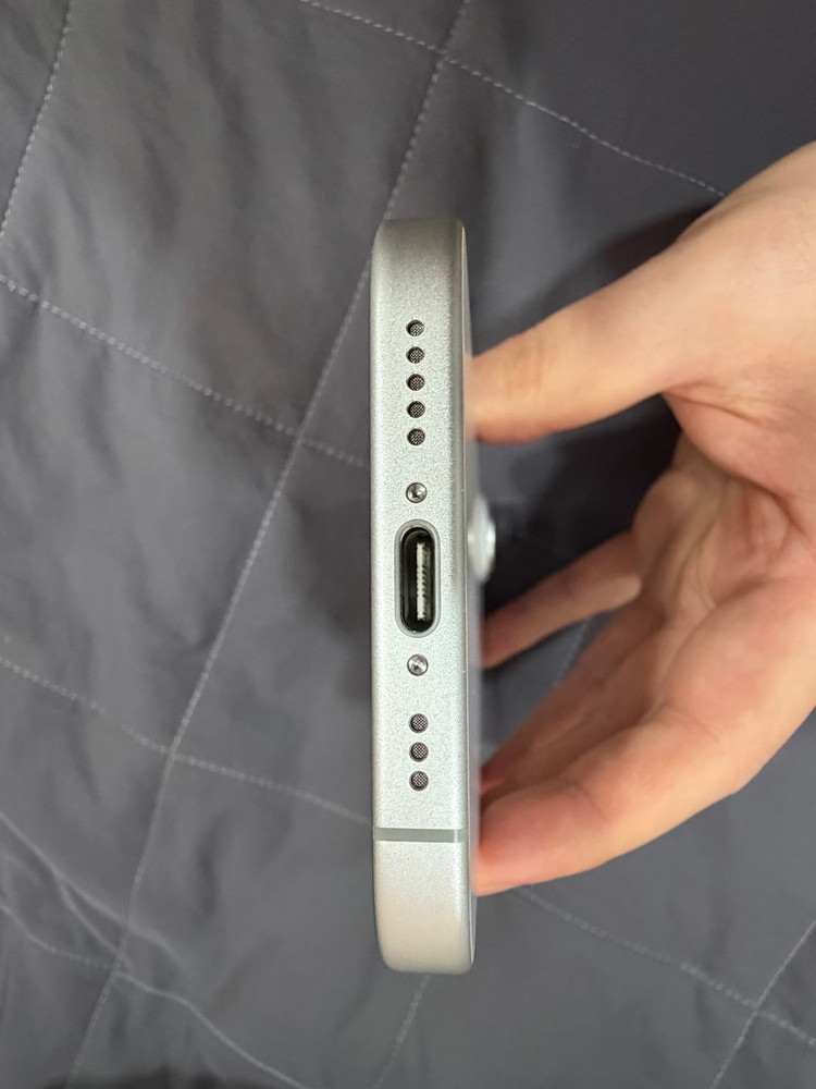 애플 아이폰17 화이트 256GB 이미지