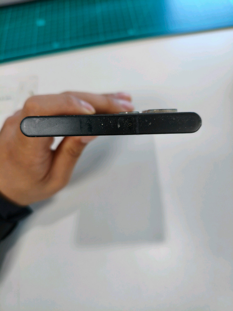 스마트폰 512GB 이미지