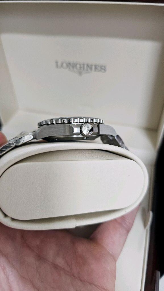 론진 하이드로 콘퀘스트 GMT 블루 41mm L3.790.4.96.6 이미지