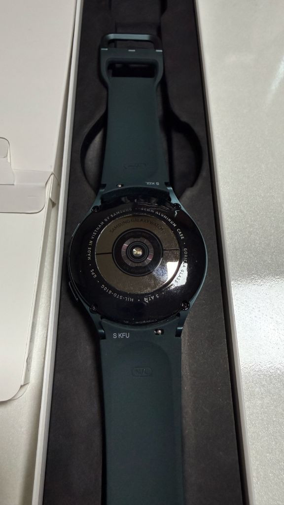 갤럭시워치4 44mm 그린 판매합니다 이미지