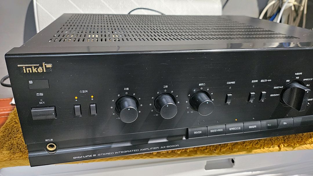 인켈 대출력 인티앰프 AX-5030R 외장블루투스수신기 포함 이미지