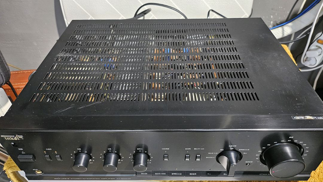 인켈 대출력 인티앰프 AX-5030R 외장블루투스수신기 포함 이미지