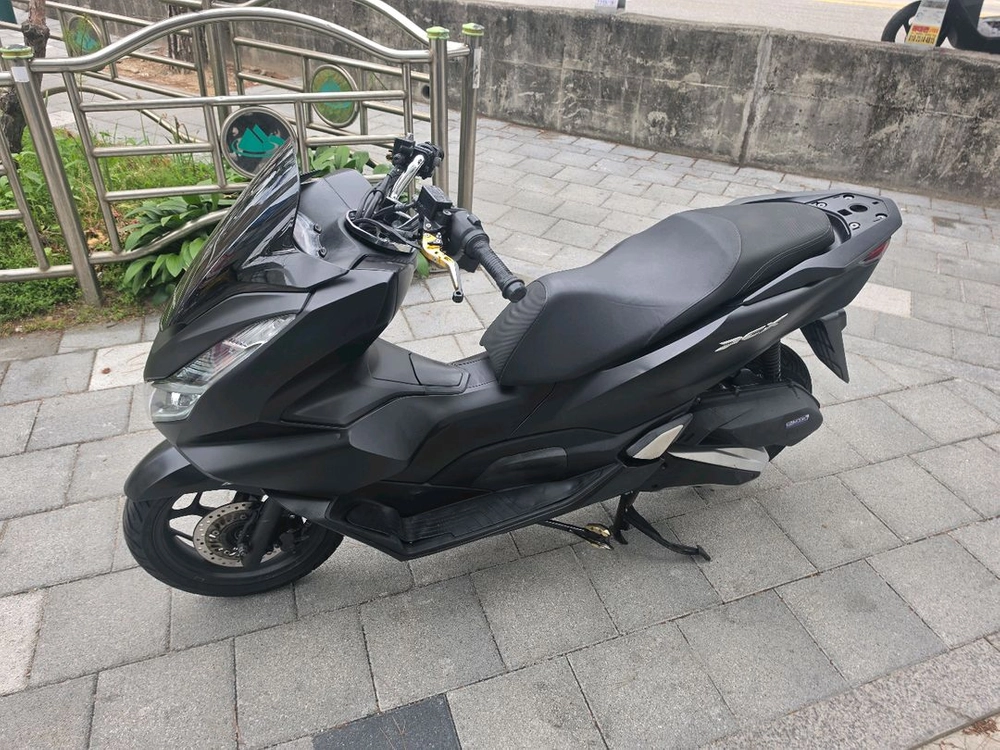 22년식 pcx 팝니다 이미지