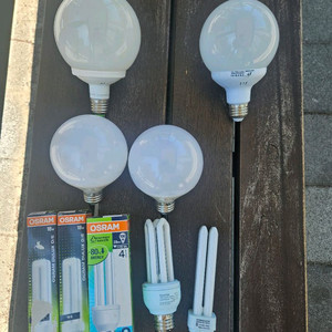 [새상품] 오스람 OSRAM DULUX D/E 18W 형광등 2개 와 미사용제품 7개 모두포함 이미지