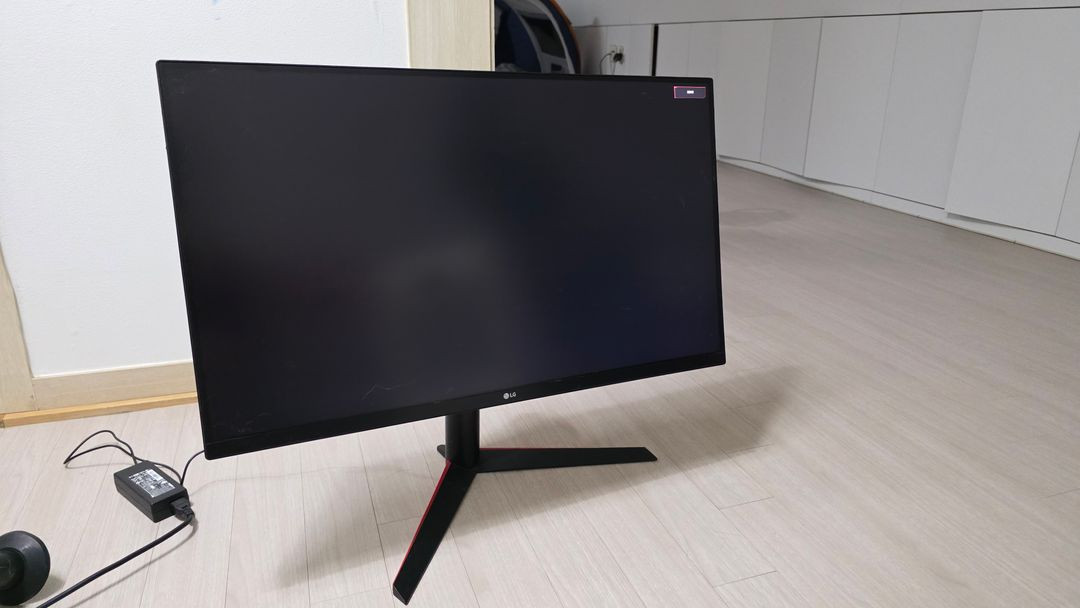 LG 32인치 QHD 게이밍 모니터 144hz 주사율 이미지