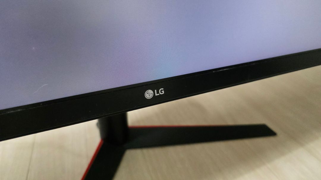 LG 32인치 QHD 게이밍 모니터 144hz 주사율 이미지