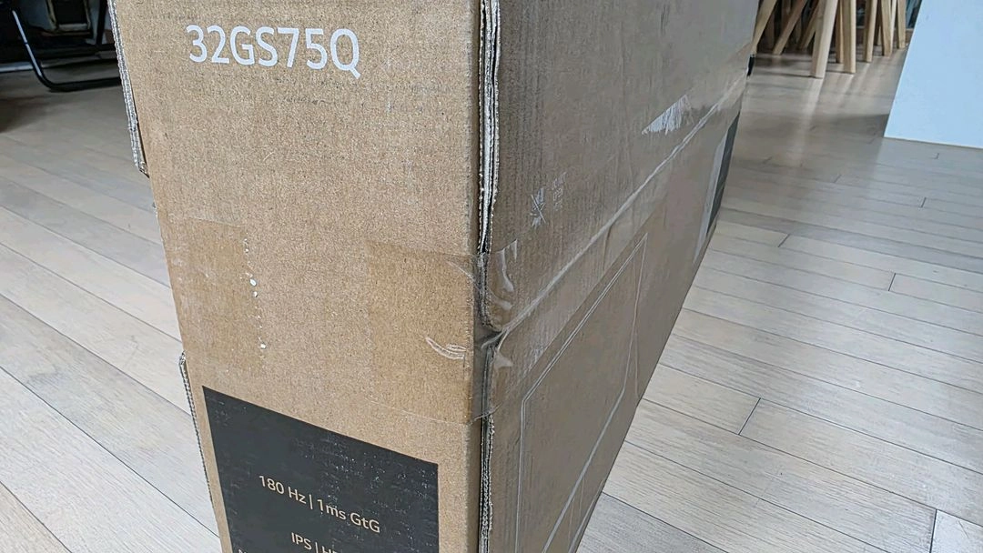 [새제품] LG 울트라기어 32인치 게이밍 모니터 이미지