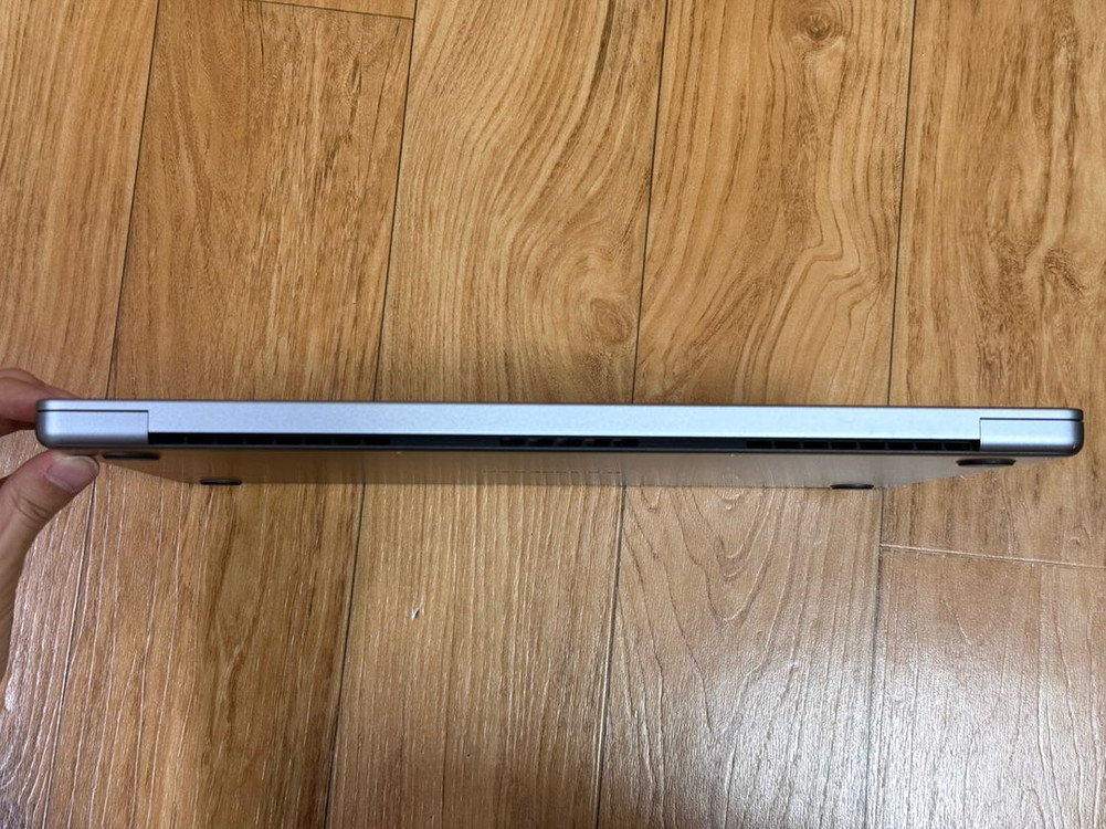 맥북프로 16인치 M1 Max 64GB/1TB/32코어 GPU 이미지