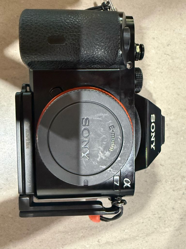 SONY A7M1 풀프레임 미러리스 박스 보유 / 배터리 2개 포함 이미지