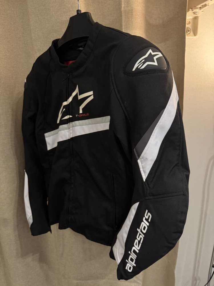 알파인스타 봄/겨울/가을 자켓 T-GP PLUS R V4 JACKET - 블랙 화이트 이미지