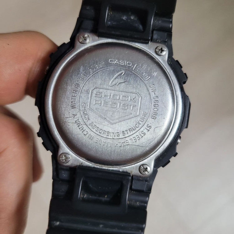 정품 카시오 지샥 G-SHOCK DW-5600BB 이미지