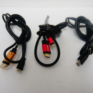 HDMI 케이블 여러개(Mini, Micro, 일반) 이미지