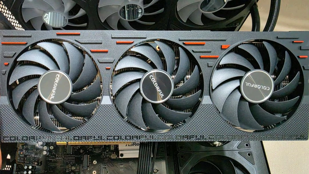 라이젠 7800x3d rtx5070 컴퓨터 본체 이미지