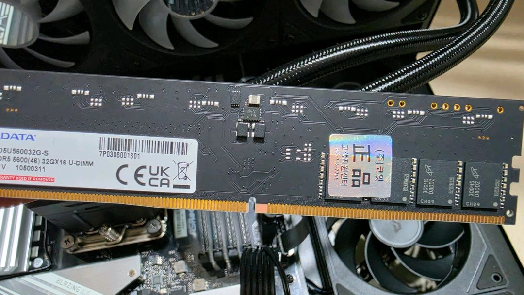 라이젠 7800x3d rtx5070 컴퓨터 본체 이미지