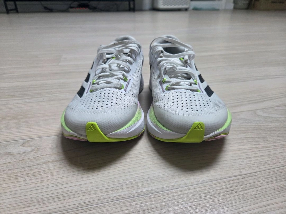 아디제로 SL 230사이즈 러닝화 이미지