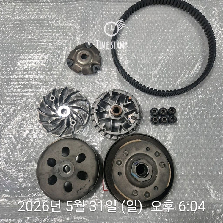혼다 PCX125 더뉴19년식 윈드스크린 GIVI 장착배달세팅 정비 이미지