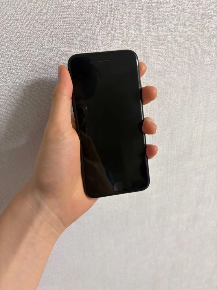 아이폰 se3 128G 미드나이트 이미지