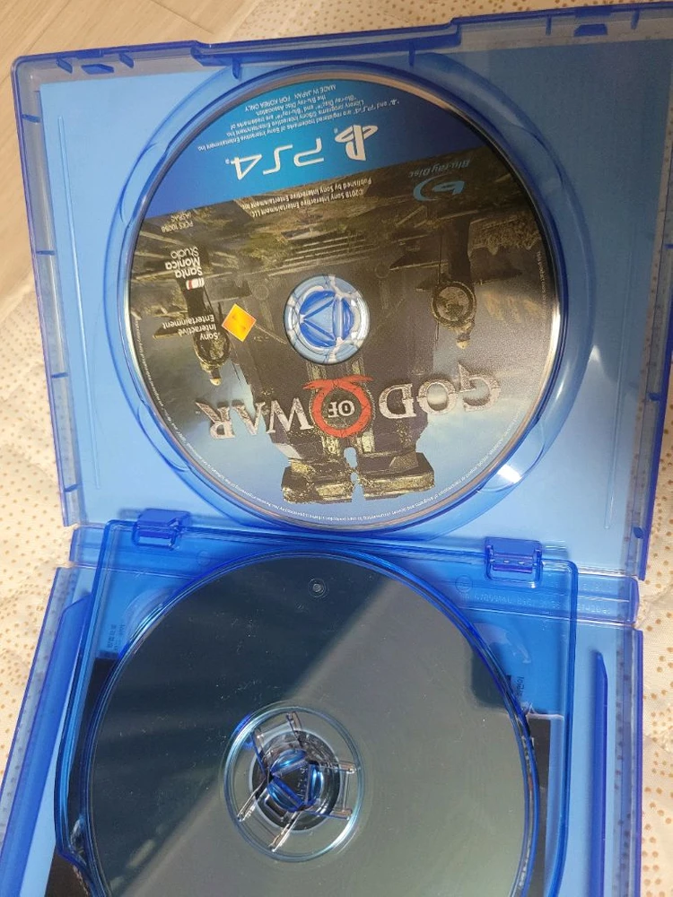 게임5개)ps4 갓오브워 비컴휴먼 헤비레인 비욘드 스파이더맨 팔아요 이미지