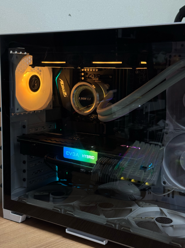 라이젠 5950x / 램64gb / rtx3080 하이엔드 리안리 게이밍 컴퓨터 이미지