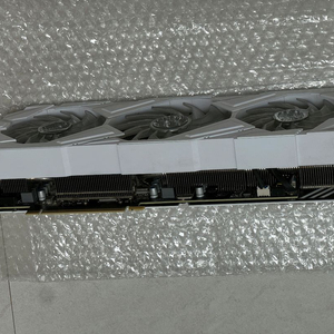 갤럭시 RTX 3080 Ti EX GAMER WHITE 이미지