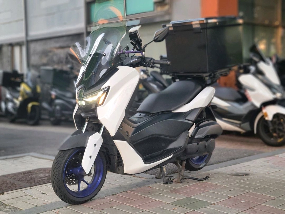 야마하 nmax125 25년식 4만키로 배달세팅 오토바이 이미지