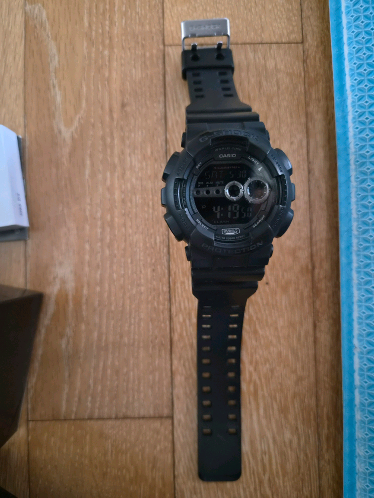 카시오 지샥 G-SHOCK GD1001BDR 시계 이미지