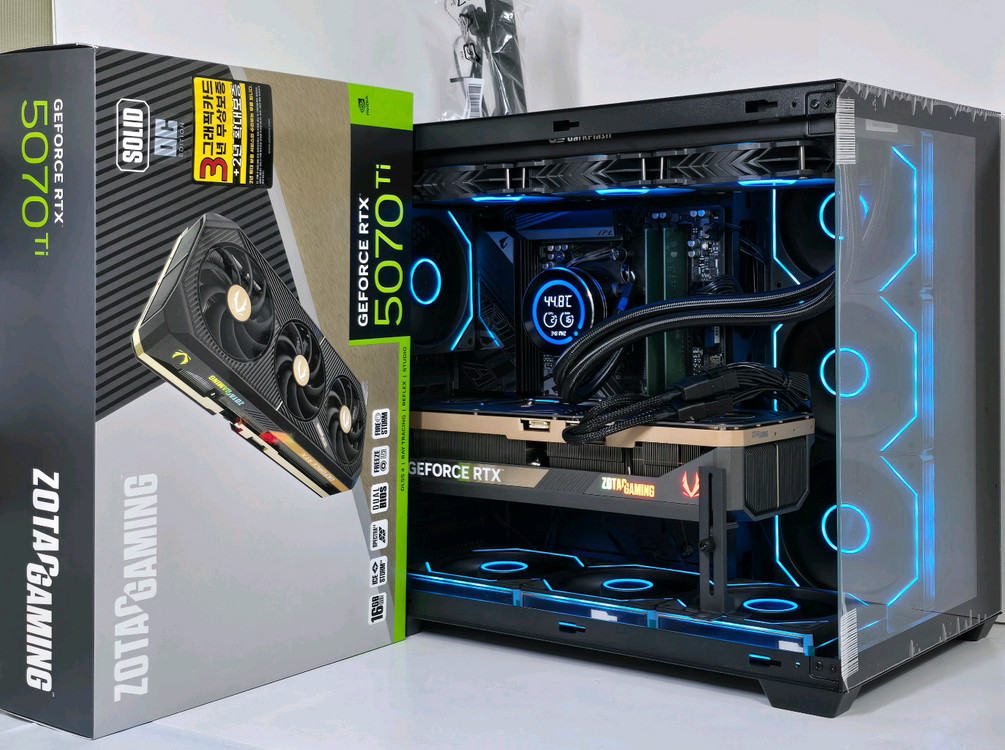 (새제품 수랭 블랙)9800X3D,RTX5070Ti, 32GB,1000W,수랭쿨러,방송게이밍컴퓨터본체 이미지