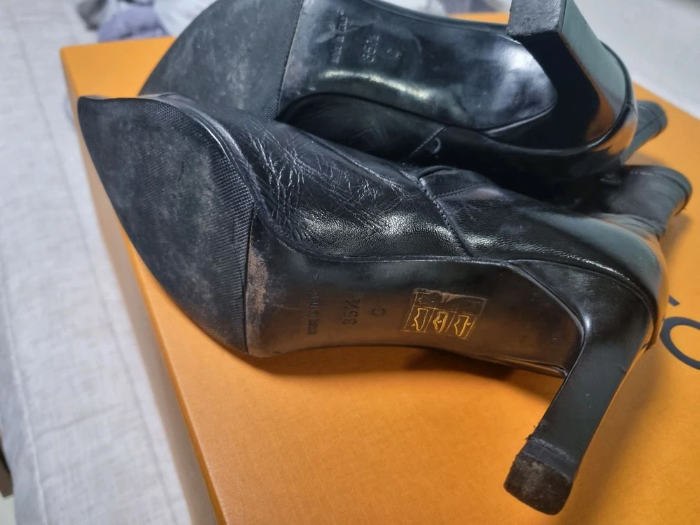 샤넬 여성 앵글 부츠 이미지