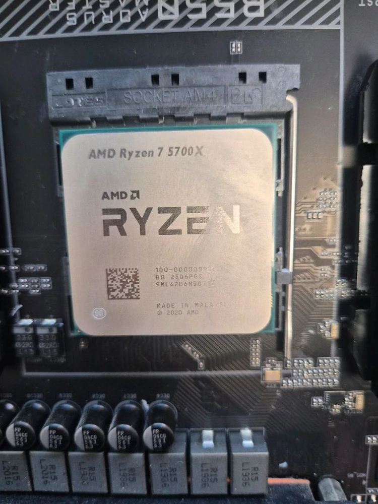 긱바 B550 AORUS MASTER + 5700x + 윈도우 11 정품키 보드셋 이미지