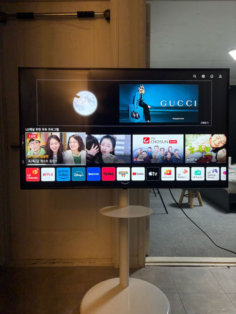 LG 50인치 4K 무빙스마트TV 이미지