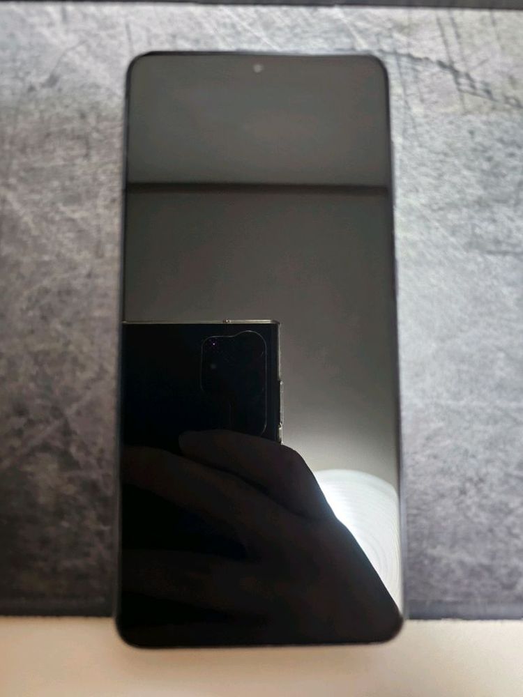 갤럭시 s21 팬텀그레이 256gb 무잔상 a+급 이미지