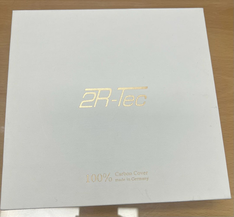 아이폰13프로 투알텍 카본 케이스 이미지